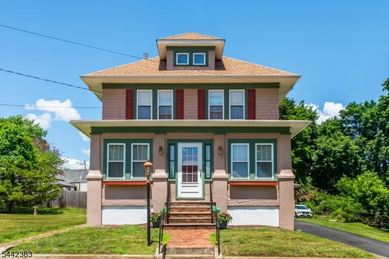 17 E Cooper St, Dover, NJ 07801 - #2