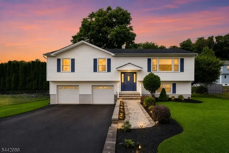 90 James St, Parsippany Troy Hills, NJ 07950 - #2