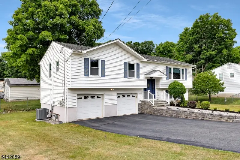 90 James St, Parsippany Troy Hills, NJ 07950 - #3