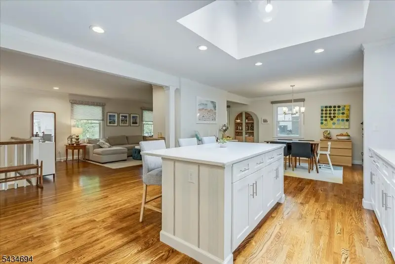 5 Persimmon Way, Springfield, NJ 07081 - #3
