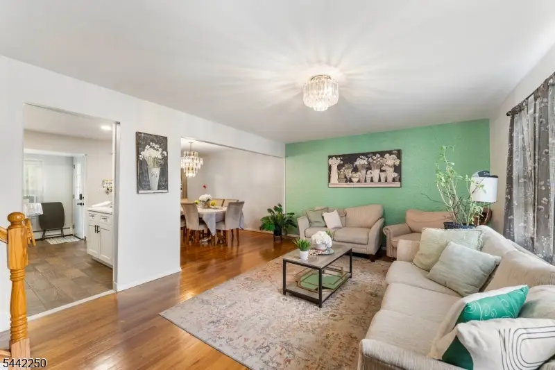 2798 Allen Ave, Union, NJ 07083 - #3