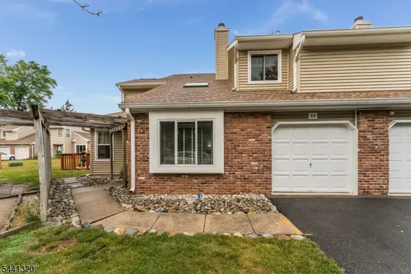 93 Driftwood Dr., Franklin Twp., NJ 08873