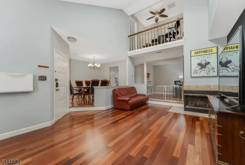 93 Driftwood Dr., Franklin, NJ 08873 - #2