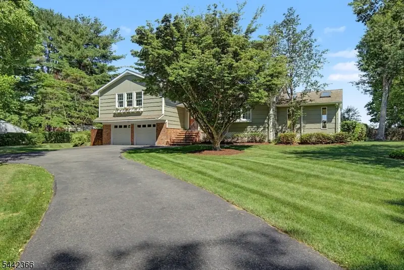 28 Lyonsville Rd, Rockaway, NJ 07005 - #2