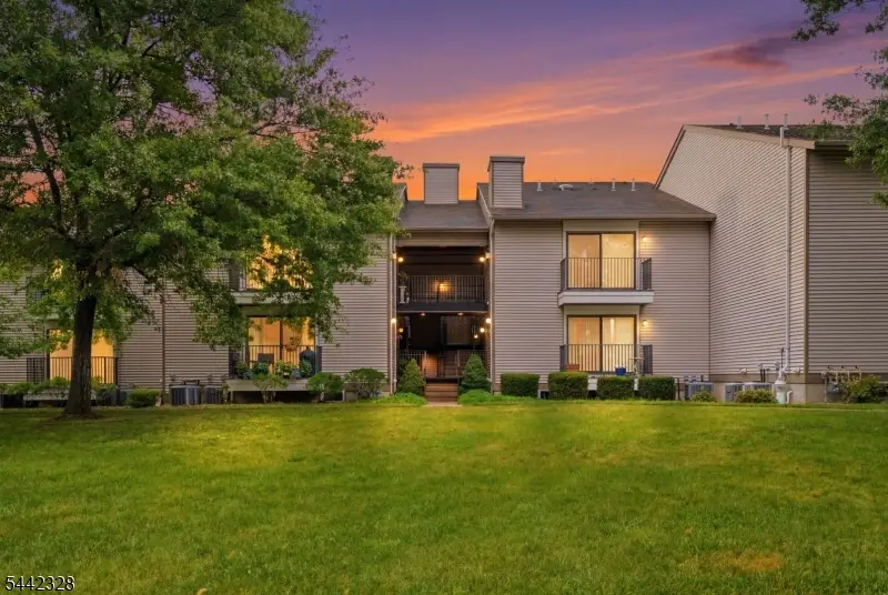 9 Sam Bonnell Dr #9, Union, NJ 08809 - #2