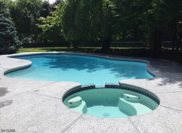 447 Rockaway Valley Rd, Boonton Twp., NJ 07834