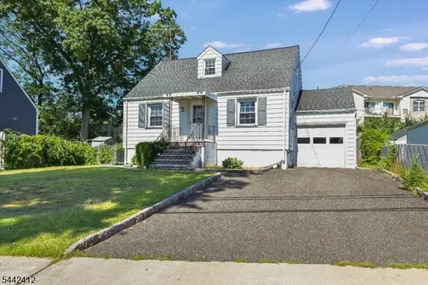 43 Urma Pl, Saddle Brook Twp., NJ 07663