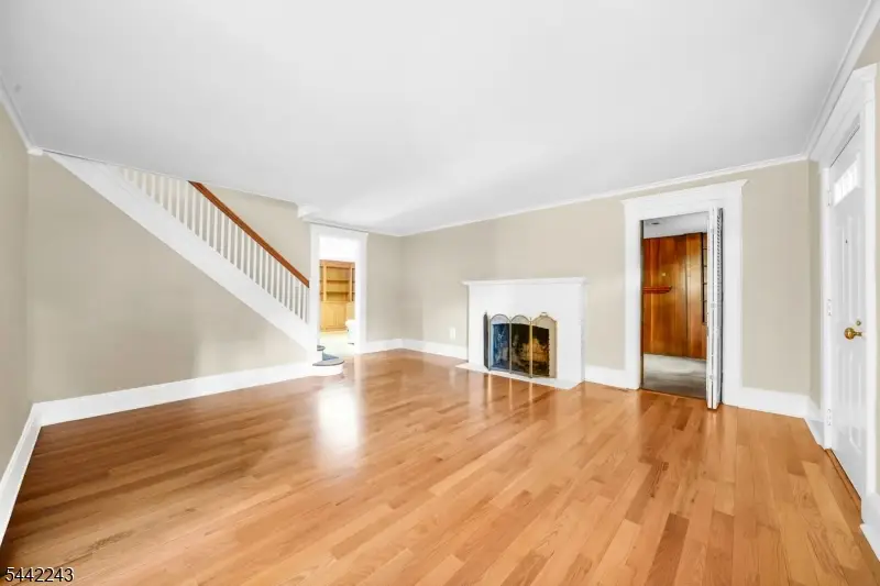 183 Harding Rd, Glen Rock, NJ 07452 - #3