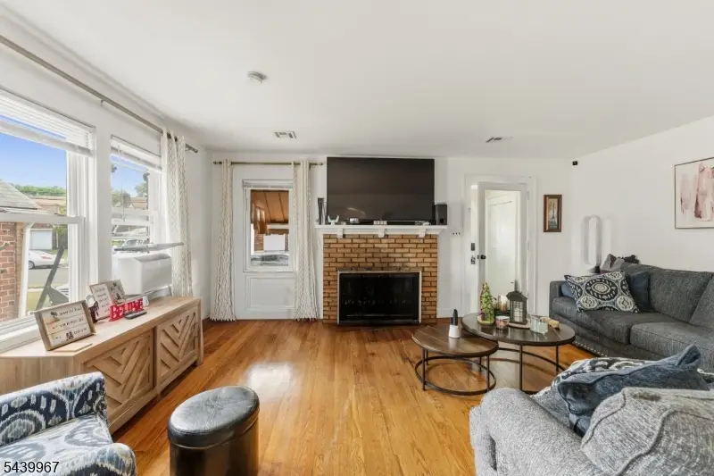 611 Sheridan Ave, Roselle, NJ 07203 - #2
