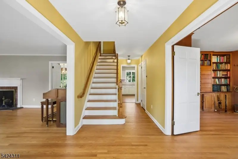 260 Fairmount Ave, Chatham, NJ 07928 - #3