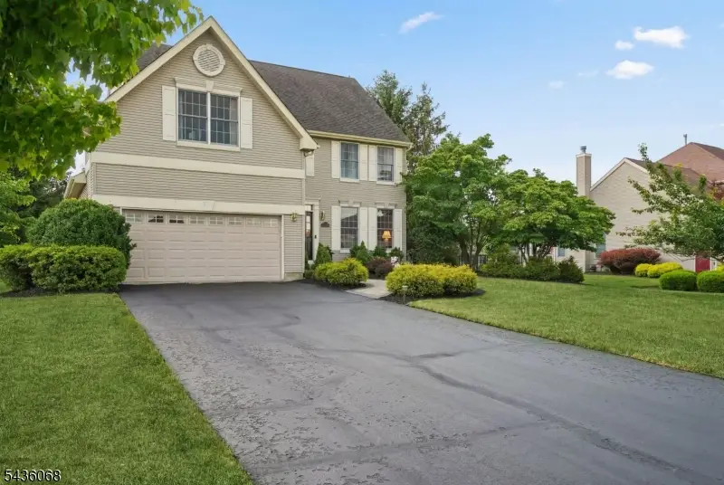 62 Blue Grass Blvd, Branchburg, NJ 08876 - #3