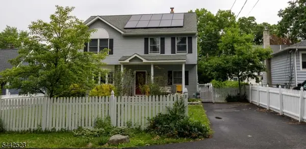 3 Wildwood Rd, Byram Twp., NJ 07874