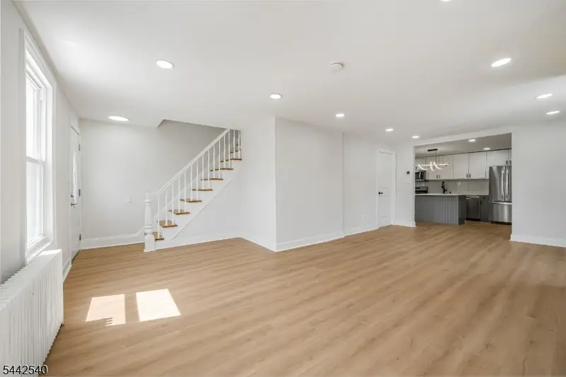 171 20th Ave, Paterson, NJ 07501 - #2