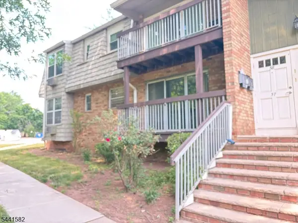 28 Deanna Dr Apt 57 #57, Hillsborough Twp., NJ 08844