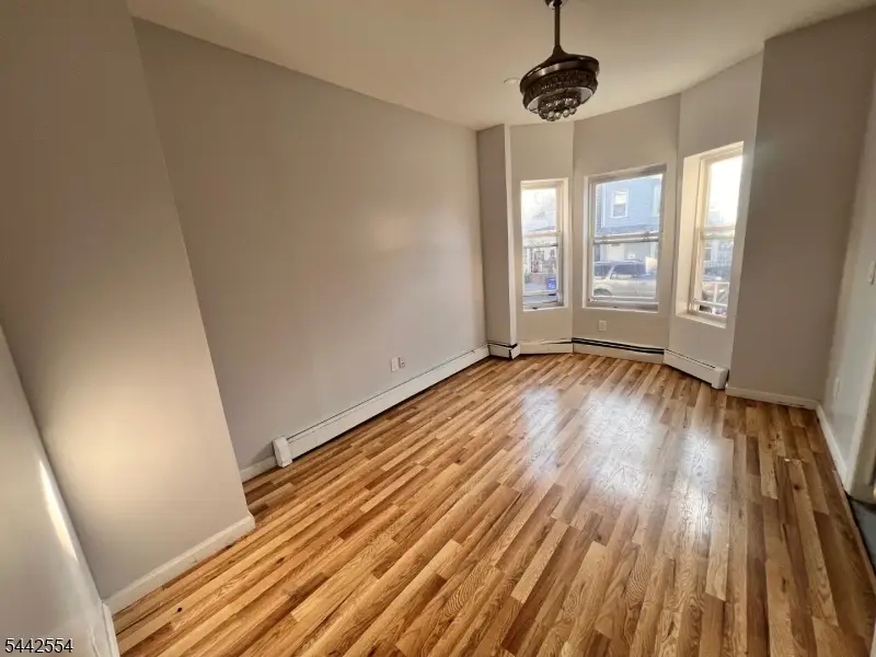 19 Highland Ave, Newark, NJ 07104 - #3