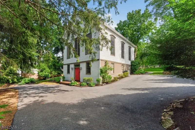 214 Race Street, Pittstown, NJ 08867 - #1