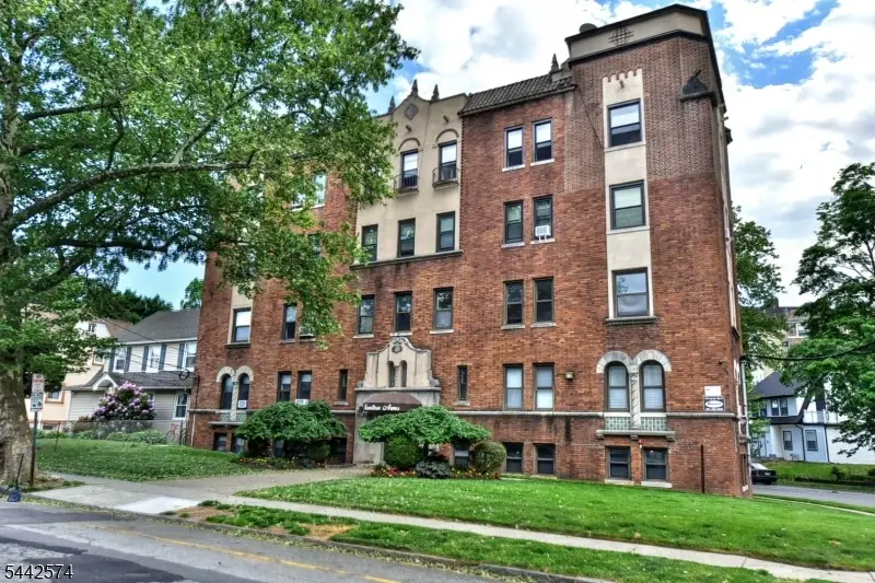 303 Hamilton Pl #A4, Hackensack, NJ 07601 - #2