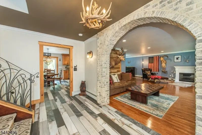 16 Tumbling Brook Rd, Towaco, NJ 07082 - #3