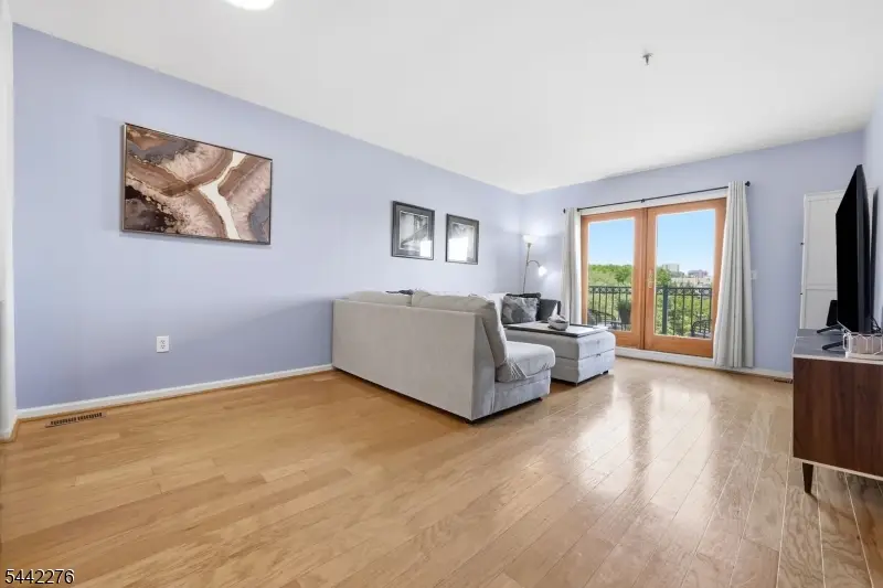 242 The Promenade #242, Edgewater, NJ 07020 - #2