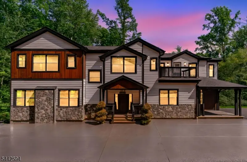 49 Northwood Rd, Hopatcong, NJ 07849 - #1