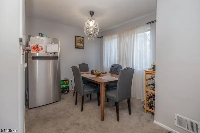 1190 W St George B23 #B23, Linden, NJ 07036 - #2