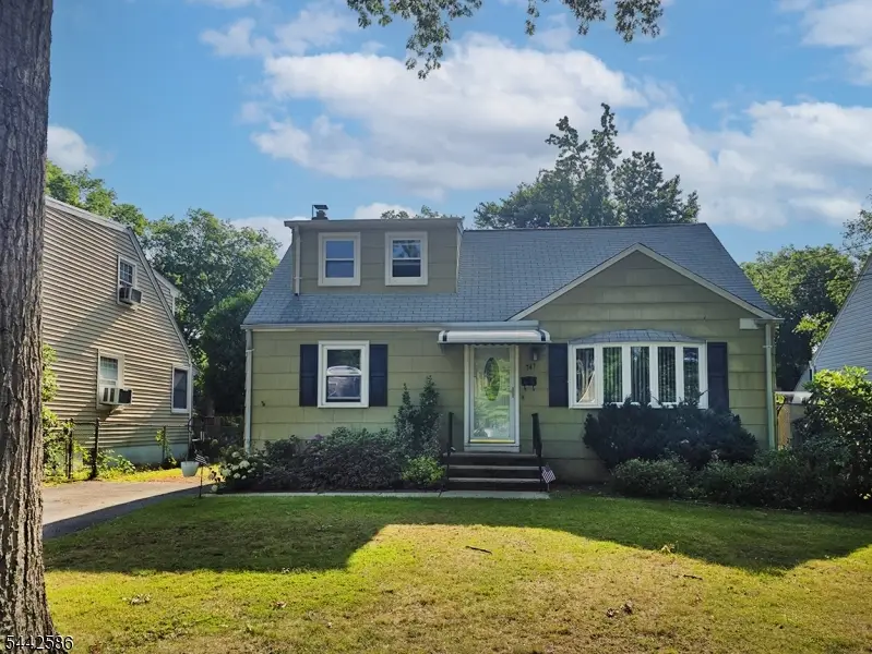 747 Brookside Rd, Rahway, NJ 07065 - #2