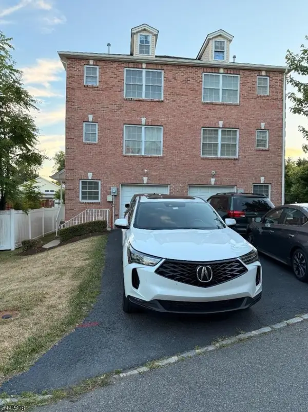 D3 Lily Court, Roselle Boro, NJ 07203