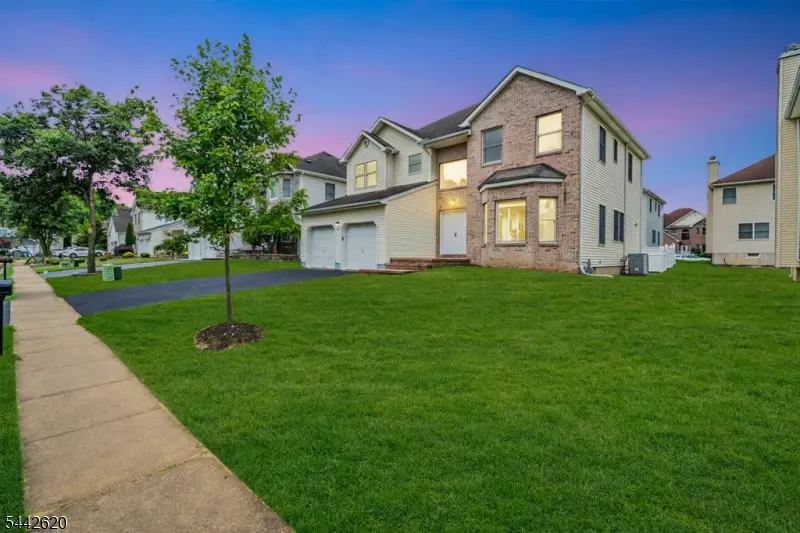 42 Leah Way, Troy Hills, NJ 07054 - #3