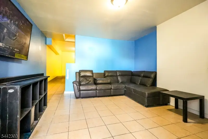 10 Oriental St, Newark, NJ 07104 - #2
