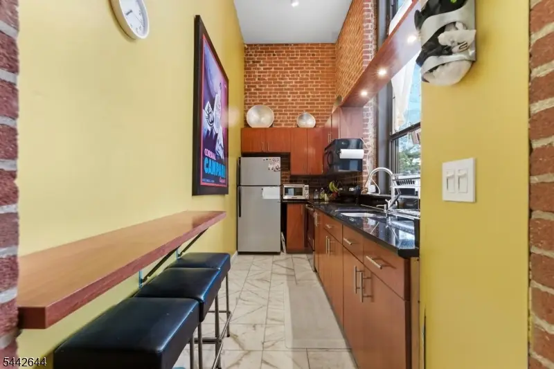 366-382 Trenton Ave #2F, Paterson, NJ 07503 - #3