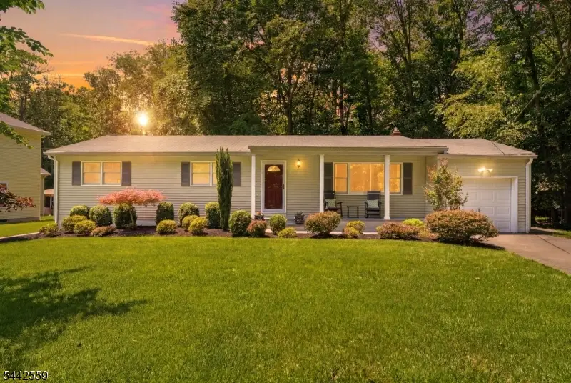 28 Delbrook Rd, Parsippany Troy Hills, NJ 07950 - #1