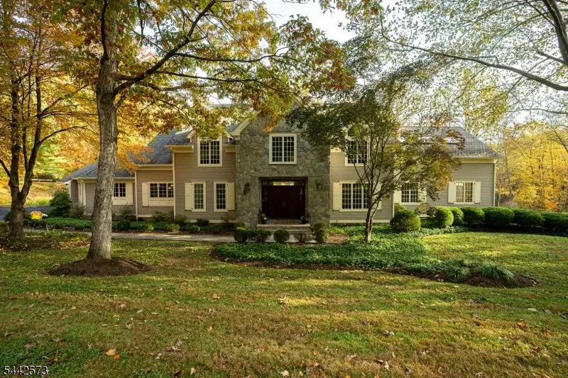 2 Cobblefield Rd, Mendham, NJ 07945 - #2