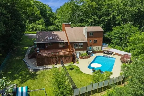 5 Dogwood Trl, Hardyston Twp., NJ 07460
