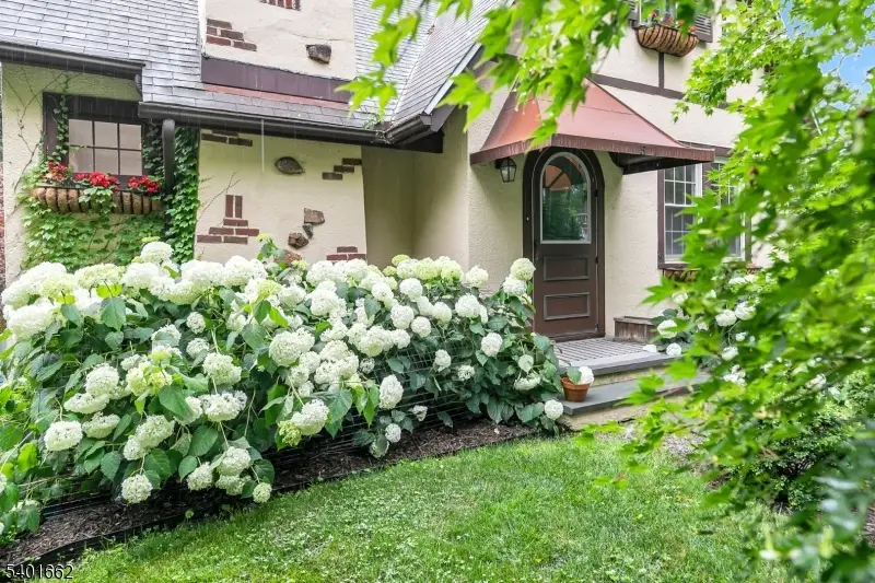 5 Tysley St, Basking Ridge, NJ 07920 - #3