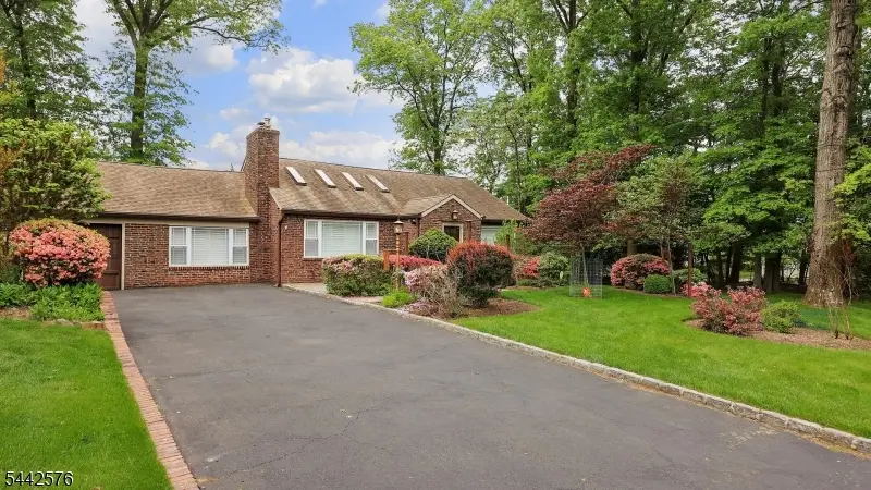 1399 Birch Hill Rd, Mountainside, NJ 07092 - #2