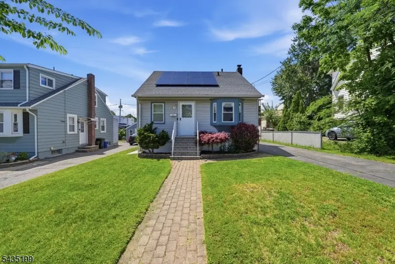 73 Charles St, Belleville, NJ 07109 - #1