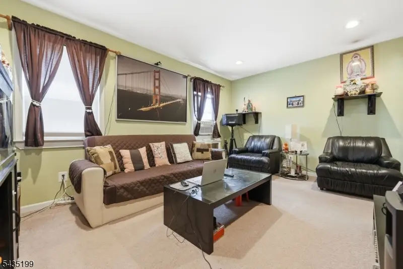 73 Charles St, Belleville, NJ 07109 - #3