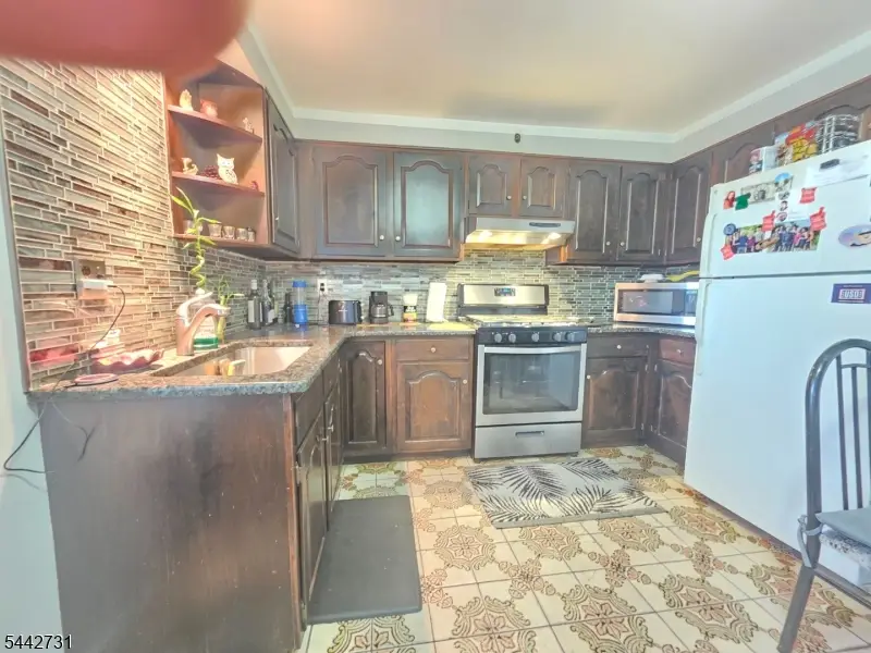 805 4th Ave, Elizabeth, NJ 07202 - #2