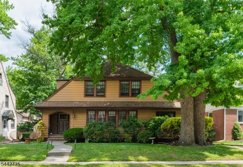 529 Wyndham Rd, Teaneck, NJ 07666 - #3
