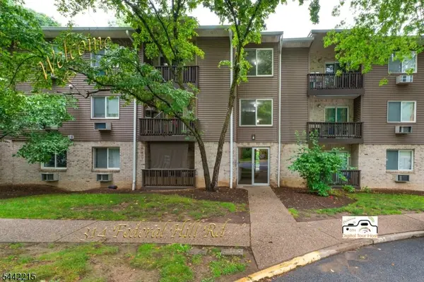 314 Federal Hill Rd Bldg C #314, Pompton Lakes Boro, NJ 07442
