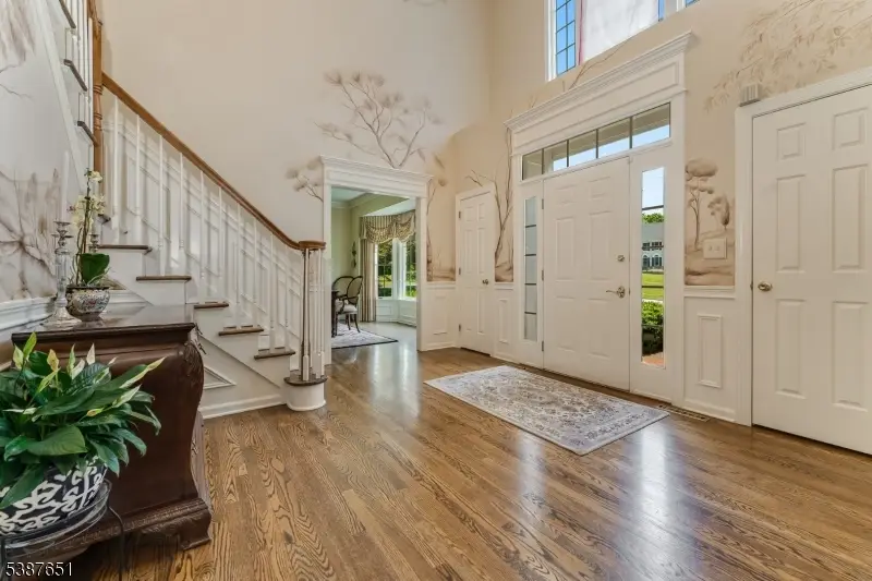 26 Chalfonte Dr, Clinton, NJ 08833 - #3