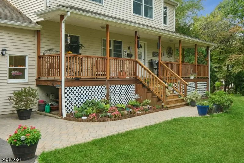 158 Maple St, New Providence, NJ 07974 - #1