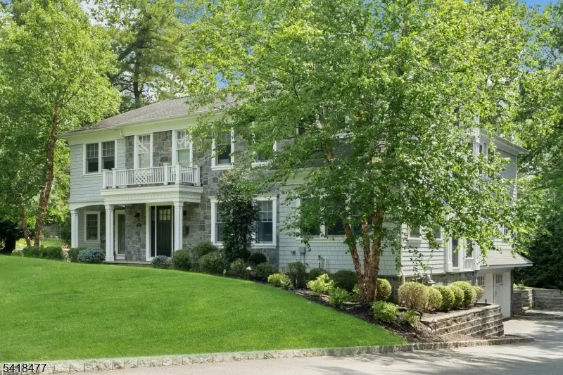 20 Sylvan Way, Millburn, NJ 07078 - #2