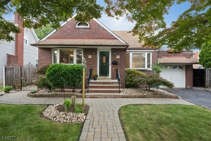 179 Baltusrol Ave, Springfield, NJ 07081 - #1
