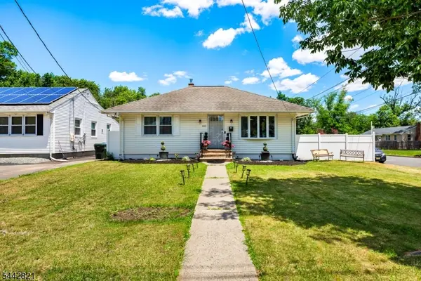 800 N Washington Ave, Dunellen Boro, NJ 08812