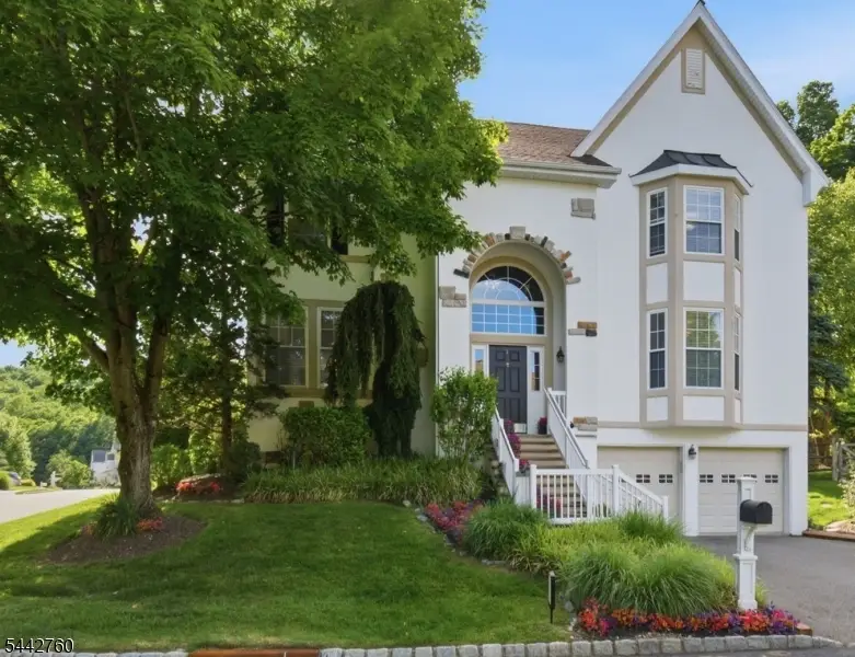 1 Rock Ledge, Oakland, NJ 07436 - #1