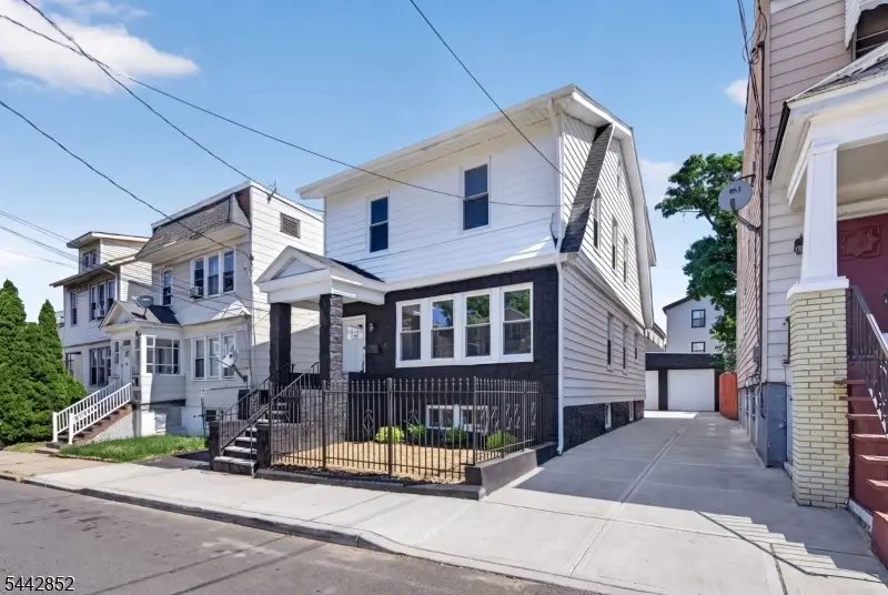 44 Breckenridge Ter, Irvington, NJ 07111 - #2