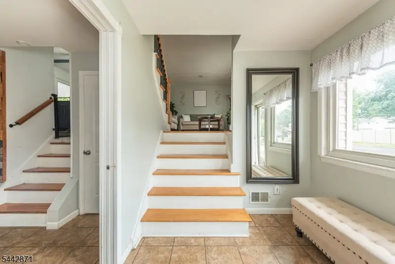 64 Pinho Ave, Carteret, NJ 07008 - #2