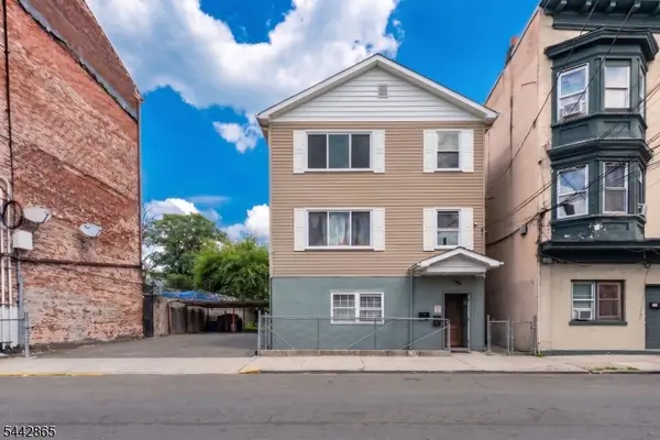 363 Summer St, Paterson City, NJ 07501