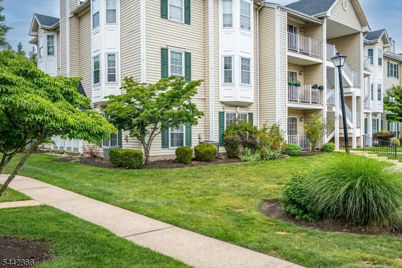 76 Clay St #76, North Brunswick, NJ 08902 - #3